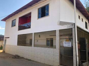 Apartamentos e Flats em leilão - Rua Vitório Rizzi, 112 - Itarana/ES - Banco Santander Brasil S/A | Z33610