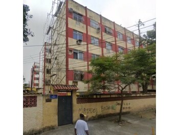 Apartamentos e Flats em leilão - Rua Lagoa Clara, 138 - Rio de Janeiro/RJ - Itaú Unibanco S/A  | Z33535