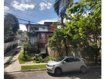 Casa em leilão - Rua Mendonça Furtado, 779 - Cotia/SP - Banco Daycoval S/A | Z33641