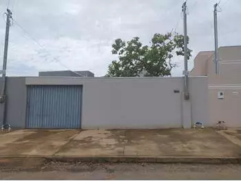 Casa em leilão - rua rc 24, 43 - caldas novas/go - banco santander brasil s/a | z33610