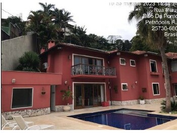 Casas em leilão - Rua D, 300 - Petrópolis/RJ - Banco Cooperativo Sicoob S.A. | Z33621