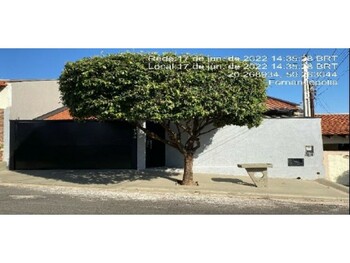 Casa em leilão - Rua Arcênio Joaquim, 134 - Fernandópolis/SP - Creditas Soluções Financeiras Ltda | Z33667