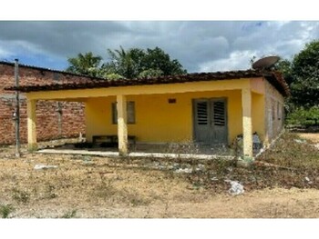Casa em leilão - Rua Senador Alexandre Costa, 39 - Centro Novo do Maranhão/MA - Banco Bradesco S/A | Z33665
