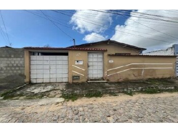 Casa em leilão - Rua Ubarana, 123 - Natal/RN - Itaú Unibanco S/A  | Z33535