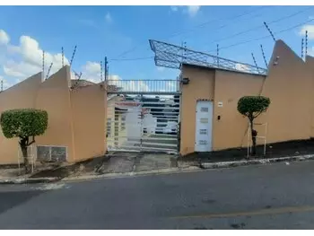 Casa em leilão - rua dos girassóis, 640 - cuiabá/mt - banco bradesco s/a | z33693