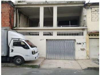 Casa em leilão - Rua Marques Canário, 367 - Nilópolis/RJ - Itaú Unibanco S/A  | Z33535