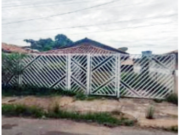 Casa em leilão - Rua Bico de Arara, 22 - Várzea Grande/MT - Banco Bradesco S/A | Z33601