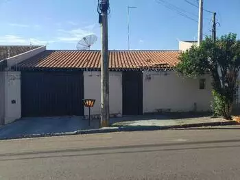 Casa em leilão - rua josé francisco moço, 594 - guaiçara/sp - banco santander brasil s/a | z33480