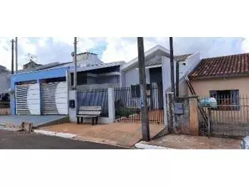 Casa em leilão - rua amarilis, 537 - ivaiporã/pr - banco santander brasil s/a | z33610