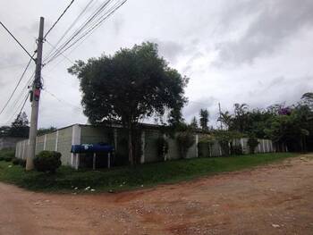 Casa em leilão - Rua Doutor Necésio Tavares, 40 - Embu-Guaçu/SP - Banco Santander Brasil S/A | Z33610