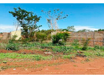 Terrenos e Lotes em leilão - Rua Piapara, s/nº  - Planura/MG - Banco Bradesco S/A | Z33601