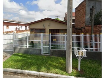 Casa em leilão - Rua Arlindo José Gross, 63 - Sapucaia do Sul/RS - Banco Daycoval S/A | Z33641