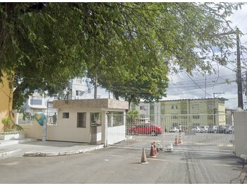 Apartamentos e Flats em leilão - Estrada das Barreiras, 460 - Salvador/BA - Banco Santander Brasil S/A | Z33271