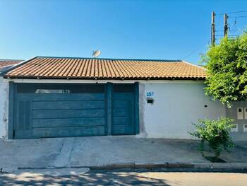 Casa em leilão - Rua Hermolino Rodrigues de Carvalho, 257 - Marília/SP - Banco Santander Brasil S/A | Z33610