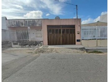 Casa em leilão - Rua Antônio Bispo de Campos, 93 - Lagarto/SE - Rodobens Administradora de Consórcios Ltda | Z33584