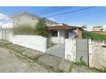 Casa em leilão - rua governador valadares, 120 - serrinha/ba - itaú unibanco s/a | z33535