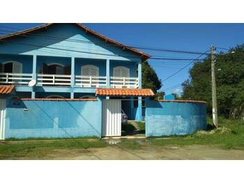 Casa em leilão - Avenida Araruama, 100 - Araruama/RJ - Banco Santander Brasil S/A | Z33610