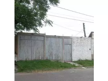 Casa em leilão - rua rio doce, 15 - rio grande/rs - banco santander brasil s/a | z33752