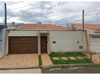 Casa em leilão - Rua Coronel Tamarindo, 3.276 - Franca/SP - Banco Santander Brasil S/A | Z33529