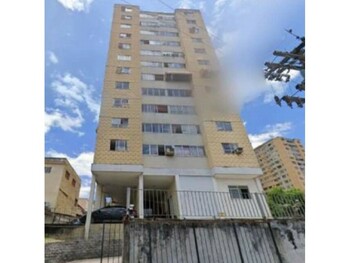 Apartamentos e Flats em leilão - Travessa Glória, 20 - Niterói/RJ - Itaú Unibanco S/A  | Z33676