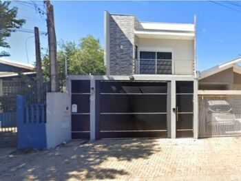 Casa em leilão - Rua Capibaribe, 122 - Foz do Iguaçu/PR - Banco Santander Brasil S/A | Z33529