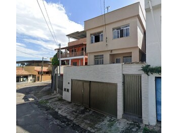 Casa em leilão - Rua Doutor Lívio de Oliveira Motta, 106 - Juiz de Fora/MG - Banco Santander Brasil S/A | Z33419