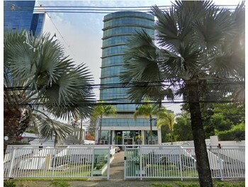 Sala Comercial em leilão - Avenida Embaixador Abelardo Bueno, 3300 - Rio de Janeiro/RJ - Itaú Unibanco S/A  | Z33778