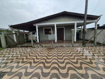 Casa em leilão - Rua Luiz Araújo, 1757 - Mostardas/RS - Banco Santander Brasil S/A | Z33752