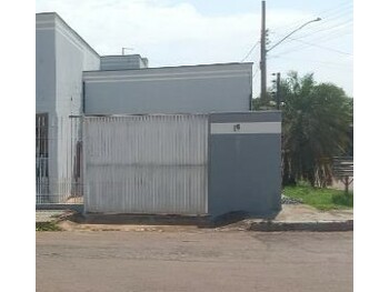 Casa em leilão - Rua Alzira Alves de Brito, 16 - Rondonópolis/MT - Itaú Unibanco S/A  | Z33676