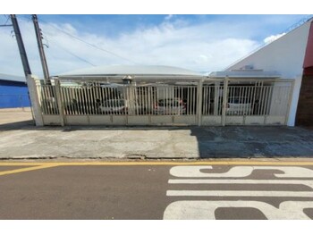 Casa em leilão - Rua do Fico, 507 - Araçatuba/SP - Banco Bradesco S/A | Z33817