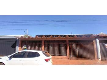 Casa em leilão - Rua Ponta Porã, 240 - Maracaju/MS - Banco Santander Brasil S/A | Z33752