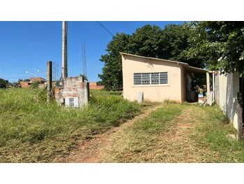 Casa em leilão - Rua Aleixo Corrêa Neto, 590 - Tupã/SP - Banco Bradesco S/A | Z33874