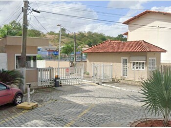 Casa em leilão - Rua Toni Moraes, 70 - São Gonçalo/RJ - Itaú Unibanco S/A  | Z33778