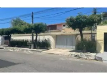 Casa em leilão - rua juiz de fora, 325 - fortaleza/ce - itaú unibanco s/a | z33676