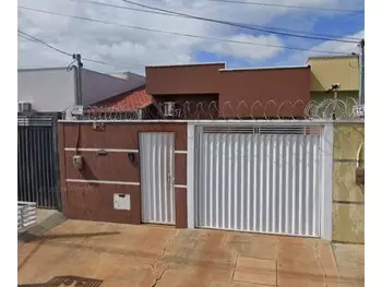 Casa em leilão - rua chico pixote, 210 - goiatuba/go - banco santander brasil s/a | z33491