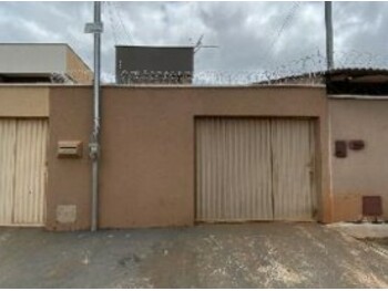 Casa em leilão - Rua das Alamandas, 50 - Trindade/GO - Itaú Unibanco S/A  | Z33778