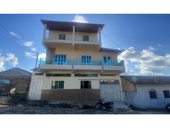 Casa em leilão - Rua Presidente Juscelino Kubitschek, 429A - Santa Helena de Minas/MG - Banco Bradesco S/A | Z33748