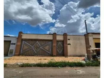 Casa em leilão - rua oscar sabino freitas, s/n - goiânia/go - itaú unibanco s/a | z33778