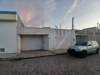 Casa em leilão - rua luiz martins de oliveira, 64 - arapiraca/al - banco santander brasil s/a | z33752