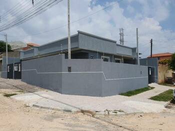 Casa em leilão - Rua Clotilde Hachenberg Monastier, 79 - Curitiba/PR - Banco Santander Brasil S/A | Z33752