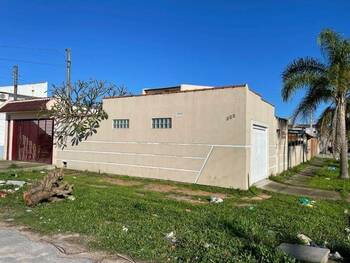 Casa em leilão - Rua Allan Kardec, 332 - Pelotas/RS - Banco Santander Brasil S/A | Z33752