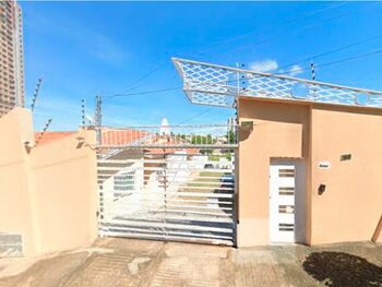 Casa em leilão - Rua dos Girassóis, 640 - Cuiabá/MT - Banco Bradesco S/A | Z33693