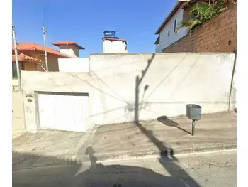 Casa em leilão - rua ivete aparecida brant de matos reis, 234 - santa luzia/mg - itaú unibanco s/a | z33765
