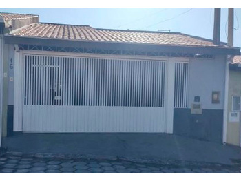 Casa em leilão - Rua Mogi Mirim, 169 - Jacareí/SP - Banco Bradesco S/A | Z33845