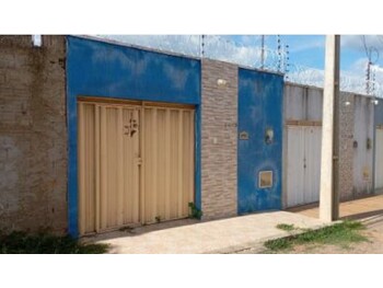 Casa em leilão - Rua João Pereira de Carvalho, 1449 - Juazeiro do Norte/CE - Banco Santander Brasil S/A | Z33569