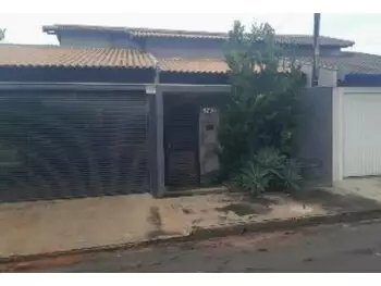 Casa em leilão - rua cândido brasil estrela, 12-38 - mirassol/sp - itaú unibanco s/a | z33676