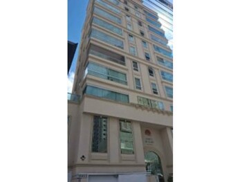 Apartamentos e Flats em leilão - Rua 250, 588 - Itapema/SC - Banco Santander Brasil S/A | Z33711