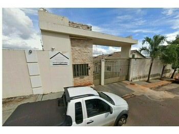 Casa em leilão - Rua F, 990 - Goiânia/GO - Itaú Unibanco S/A  | Z34111