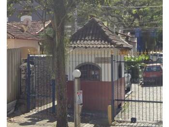 Casa em leilão - Rua Sernambi, 76 - Rio de Janeiro/RJ - Banco Santander Brasil S/A | Z34071