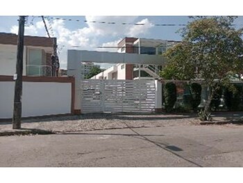 Casa em leilão - Rua Ituverava, 1033 - Rio de Janeiro/RJ - Itaú Unibanco S/A  | Z34111